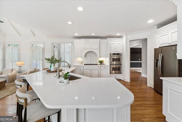 210 Ansley Close, Roswell, GA 30075