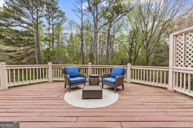 210 Ansley Close, Roswell, GA 30075