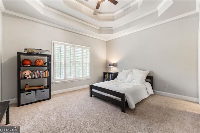 210 Ansley Close, Roswell, GA 30075