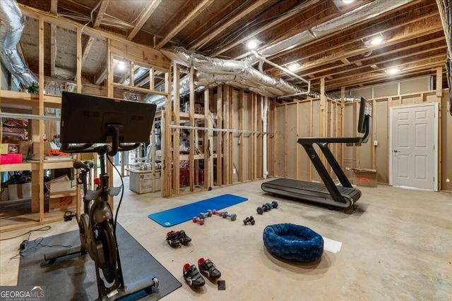 210 Ansley Close, Roswell, GA 30075