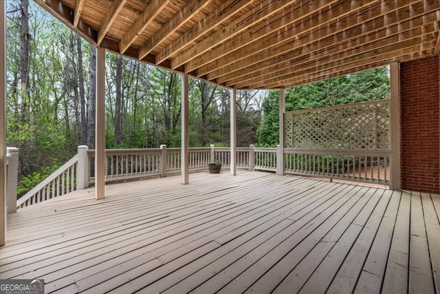 210 Ansley Close, Roswell, GA 30075