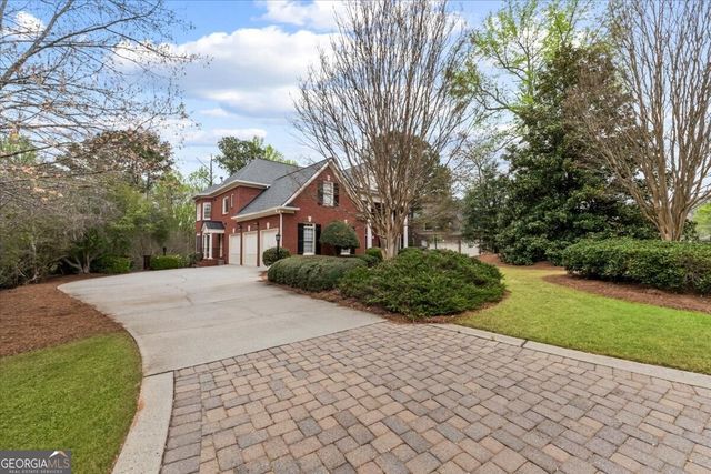 210 Ansley Close, Roswell, GA 30075
