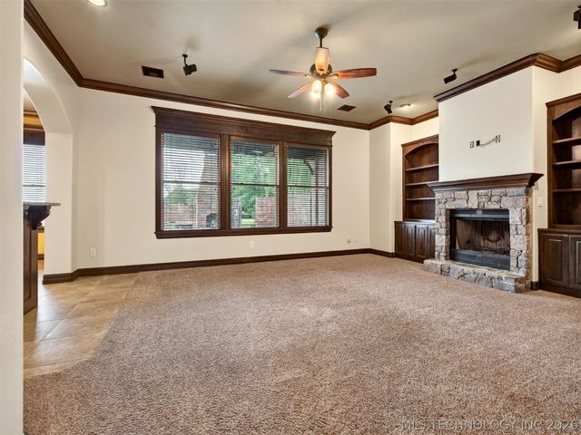 18961 Chickadee Court, Owasso, OK 74055