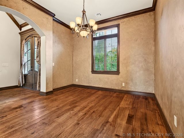 18961 Chickadee Court, Owasso, OK 74055