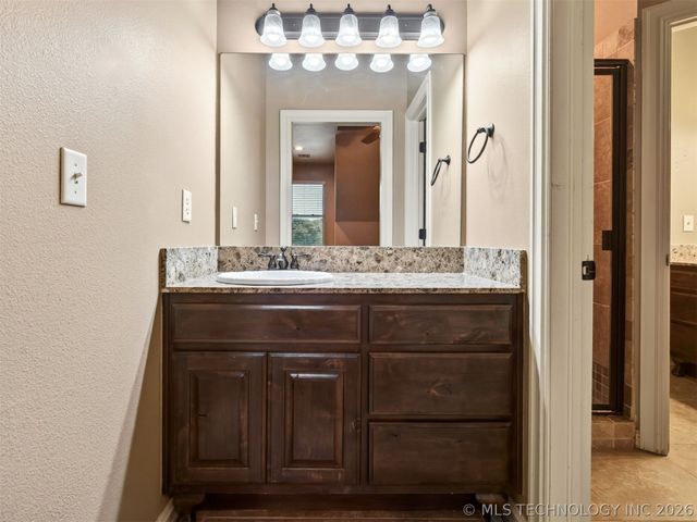 18961 Chickadee Court, Owasso, OK 74055