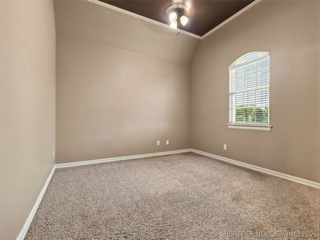18961 Chickadee Court, Owasso, OK 74055