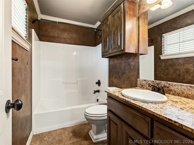18961 Chickadee Court, Owasso, OK 74055