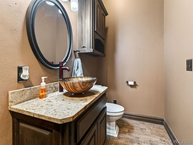 18961 Chickadee Court, Owasso, OK 74055