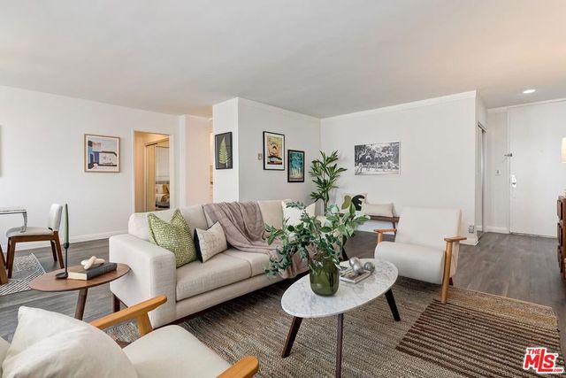 1200 N Flores Street 209, West Hollywood, CA 90069