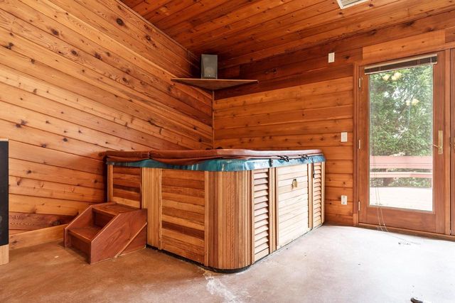 6641 N Kennedy Road, Milton, WI 53563