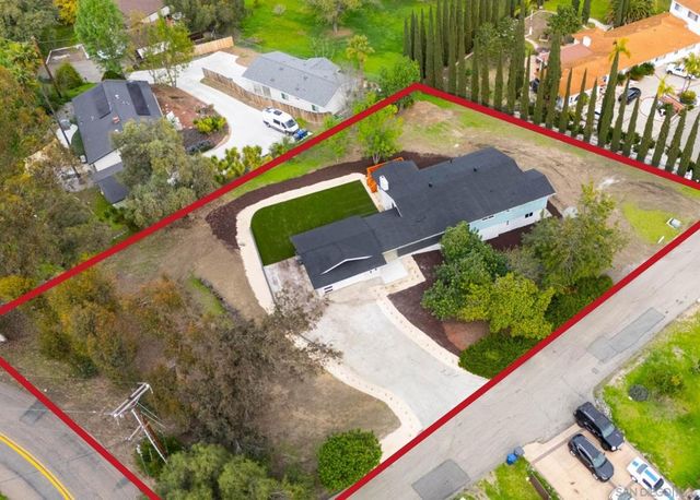 1602 Montgomery, Vista, CA 92084