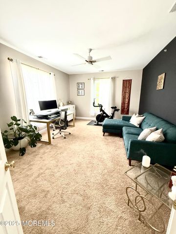 910 Abby Road, Middletown, NJ 07748