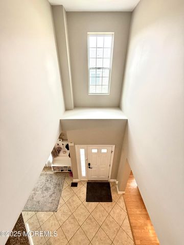 910 Abby Road, Middletown, NJ 07748