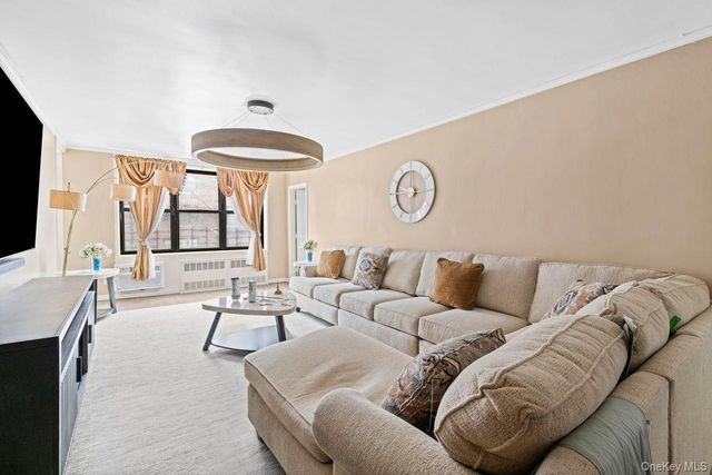 1165 E 54th Street 3E, Brooklyn, NY 11234