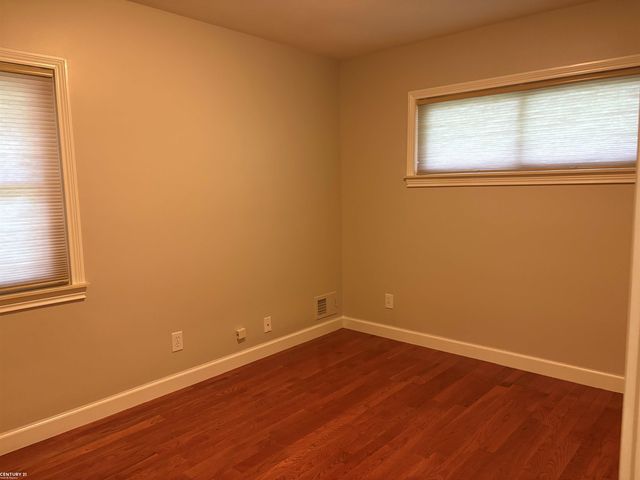 120 Montmorency Road, Rochester Hills, MI 48307