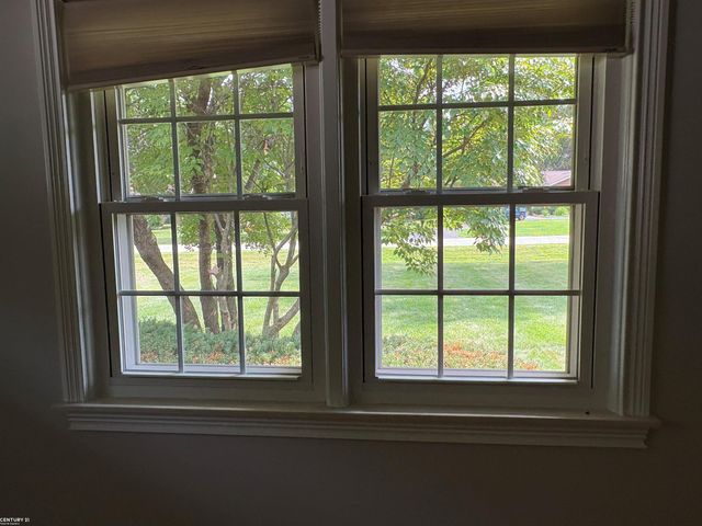 120 Montmorency Road, Rochester Hills, MI 48307