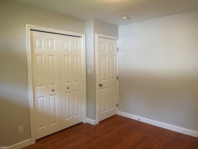 120 Montmorency Road, Rochester Hills, MI 48307