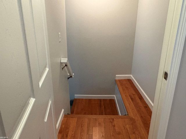 120 Montmorency Road, Rochester Hills, MI 48307