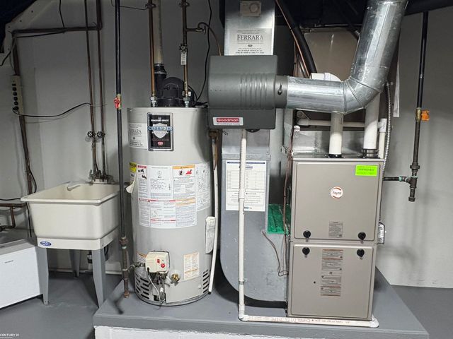 120 Montmorency Road, Rochester Hills, MI 48307