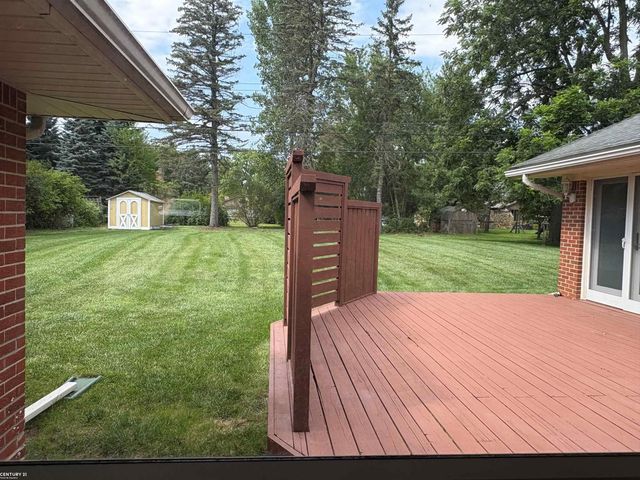 120 Montmorency Road, Rochester Hills, MI 48307