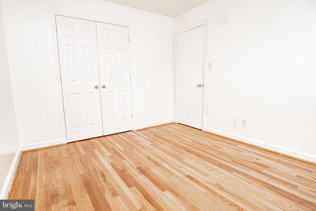 3242 HOLLY HILL DR, Falls Church, VA 22042
