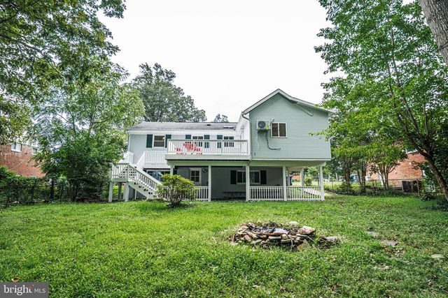 3242 HOLLY HILL DR, Falls Church, VA 22042