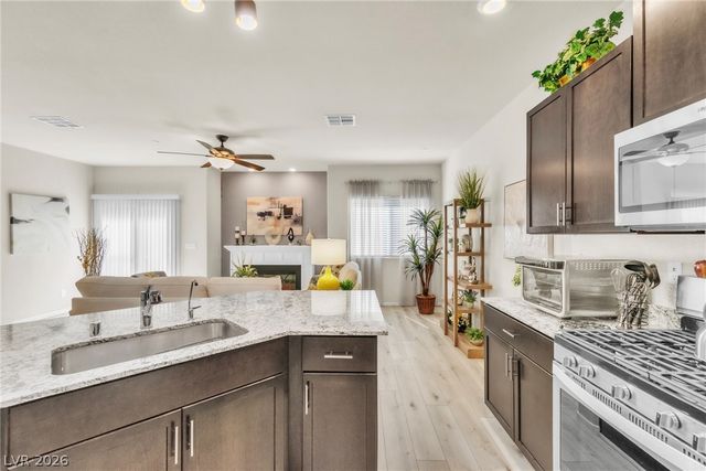 4725 Blaise Avenue 103, North Las Vegas, NV 89084