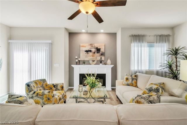 4725 Blaise Avenue 103, North Las Vegas, NV 89084