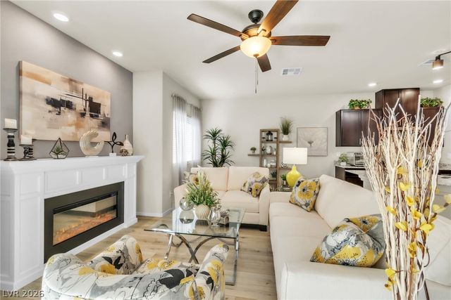 4725 Blaise Avenue 103, North Las Vegas, NV 89084