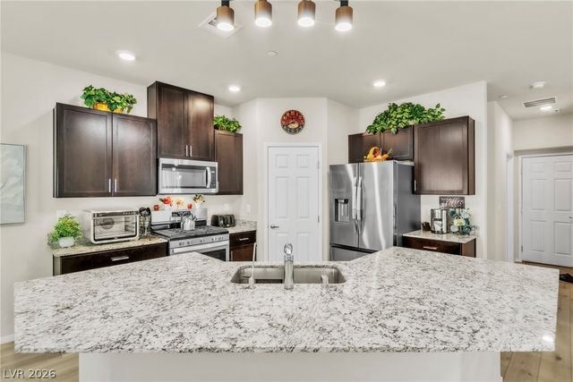 4725 Blaise Avenue 103, North Las Vegas, NV 89084