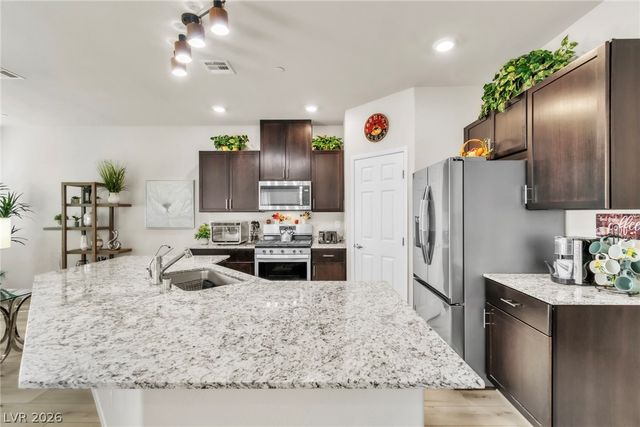 4725 Blaise Avenue 103, North Las Vegas, NV 89084