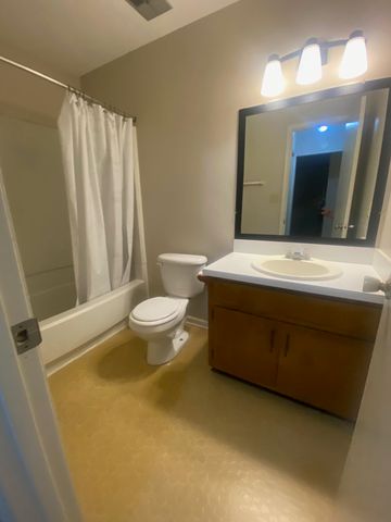 3204 Ginger Dr Apt C, Tallahassee, FL 32308