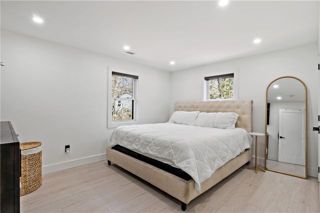 433 Gravelly Hill Road, South Kingstown, RI 02879