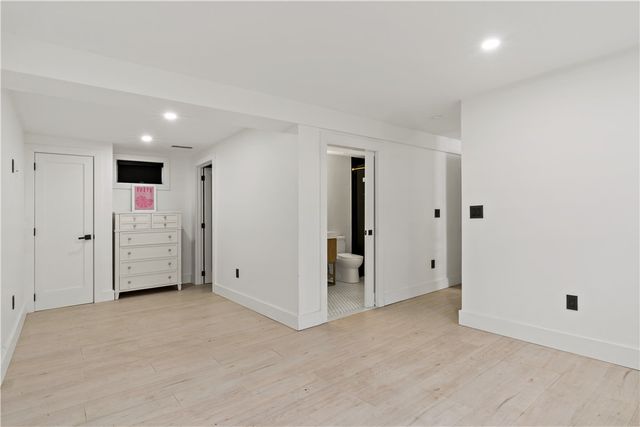 433 Gravelly Hill Road, South Kingstown, RI 02879