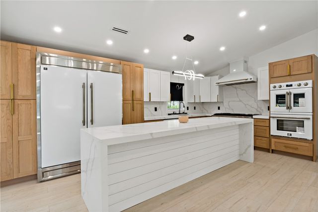 433 Gravelly Hill Road, South Kingstown, RI 02879