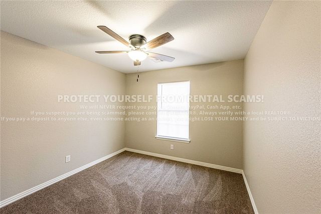 758 W Breeze Cove, Fayetteville, AR 72703