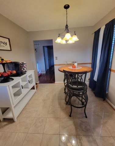 100 Devonne. Drive, Mt Sterling, KY 40353