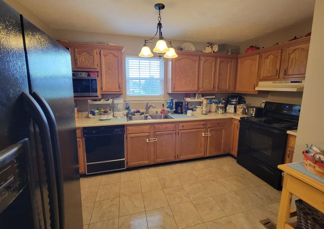 100 Devonne. Drive, Mt Sterling, KY 40353