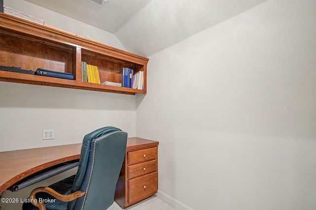 14713 Forest Creek Way, Louisville, KY 40245