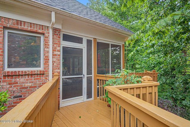 14713 Forest Creek Way, Louisville, KY 40245