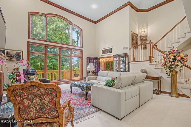 14713 Forest Creek Way, Louisville, KY 40245