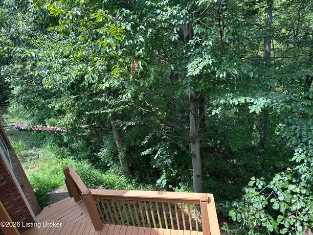 14713 Forest Creek Way, Louisville, KY 40245