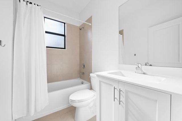 534 SW 19th Terrace, Fort Lauderdale, FL 33312