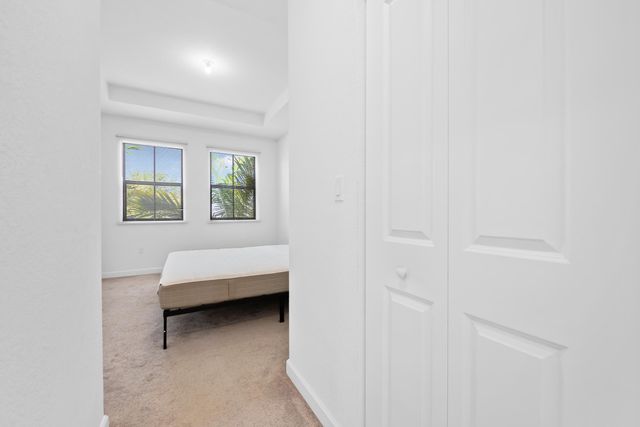 534 SW 19th Terrace, Fort Lauderdale, FL 33312