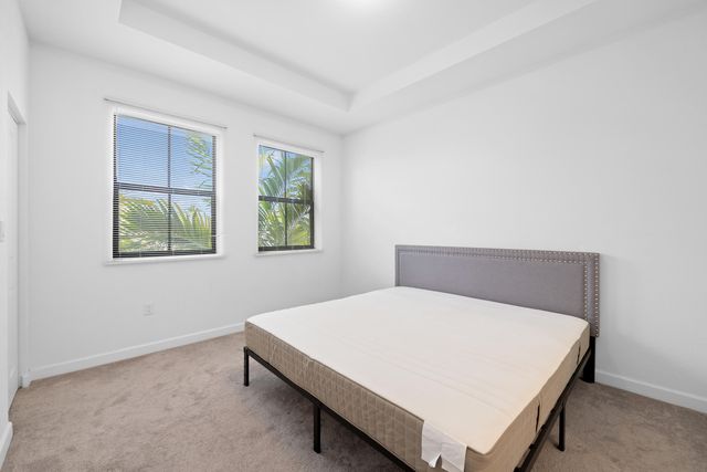 534 SW 19th Terrace, Fort Lauderdale, FL 33312