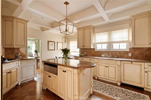 2454 Ridgeway, San Marino, CA 91108