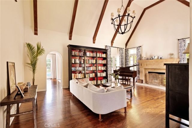 2454 Ridgeway, San Marino, CA 91108