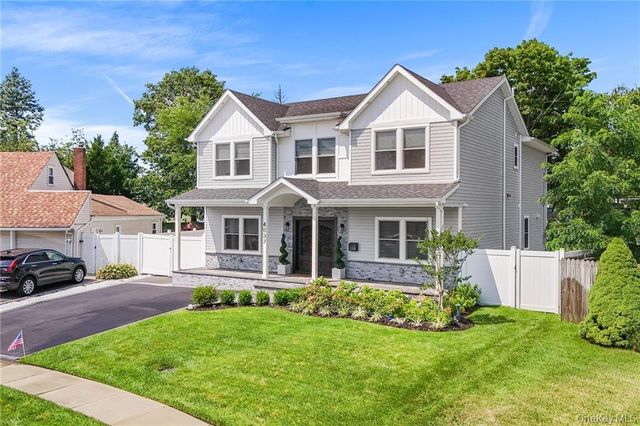 4037 Jean Avenue, Bethpage, NY 11714