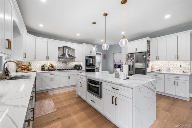 4037 Jean Avenue, Bethpage, NY 11714