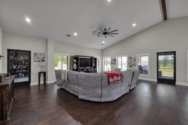 10431 County Road 233, Richards, TX 77873